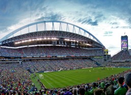 亿兆体育-切尔西发布对阵水晶宫预热海报，队长里斯-詹姆斯单人出镜，激发球迷期待