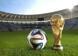 亿兆体育-曼联加速追逐姆贝莫，球员公开示好引爆季前赛前签约猜想